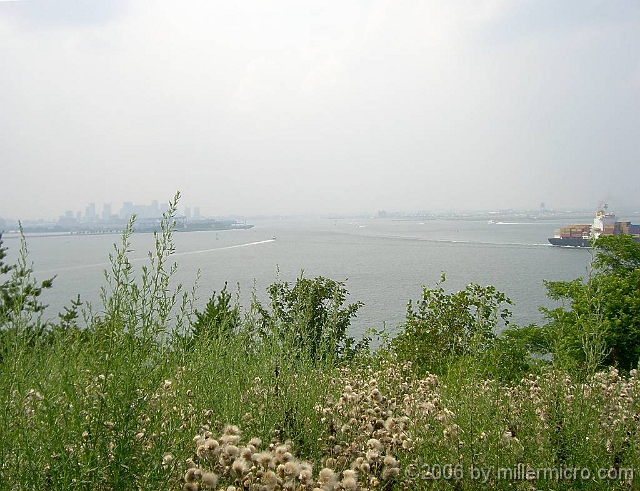 060727SpectacleIsland6 Up high, you have a great view of the shipping lanes and their ever-changing traffic from around the world...