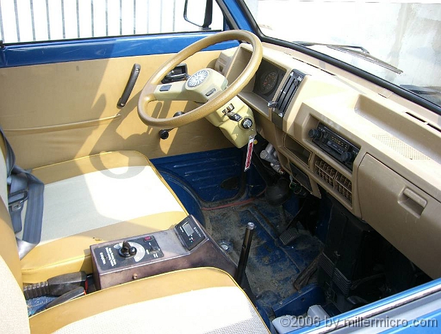 060727SpectacleIslandSolectra1 A view of the controls for that Solectria truck.